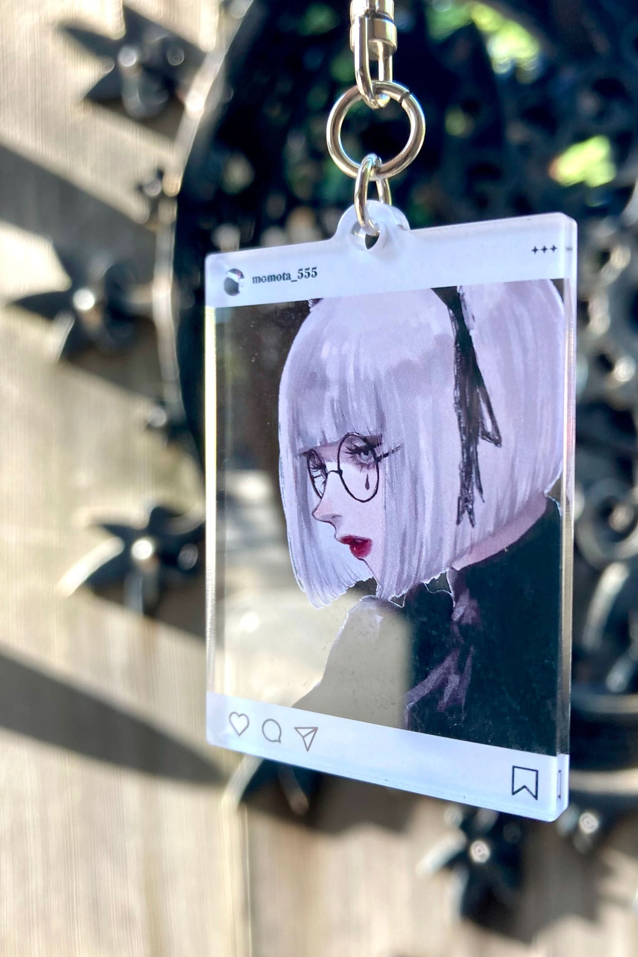 百々田<br>「インスタ風透過アクキー」<br>フチなしカット