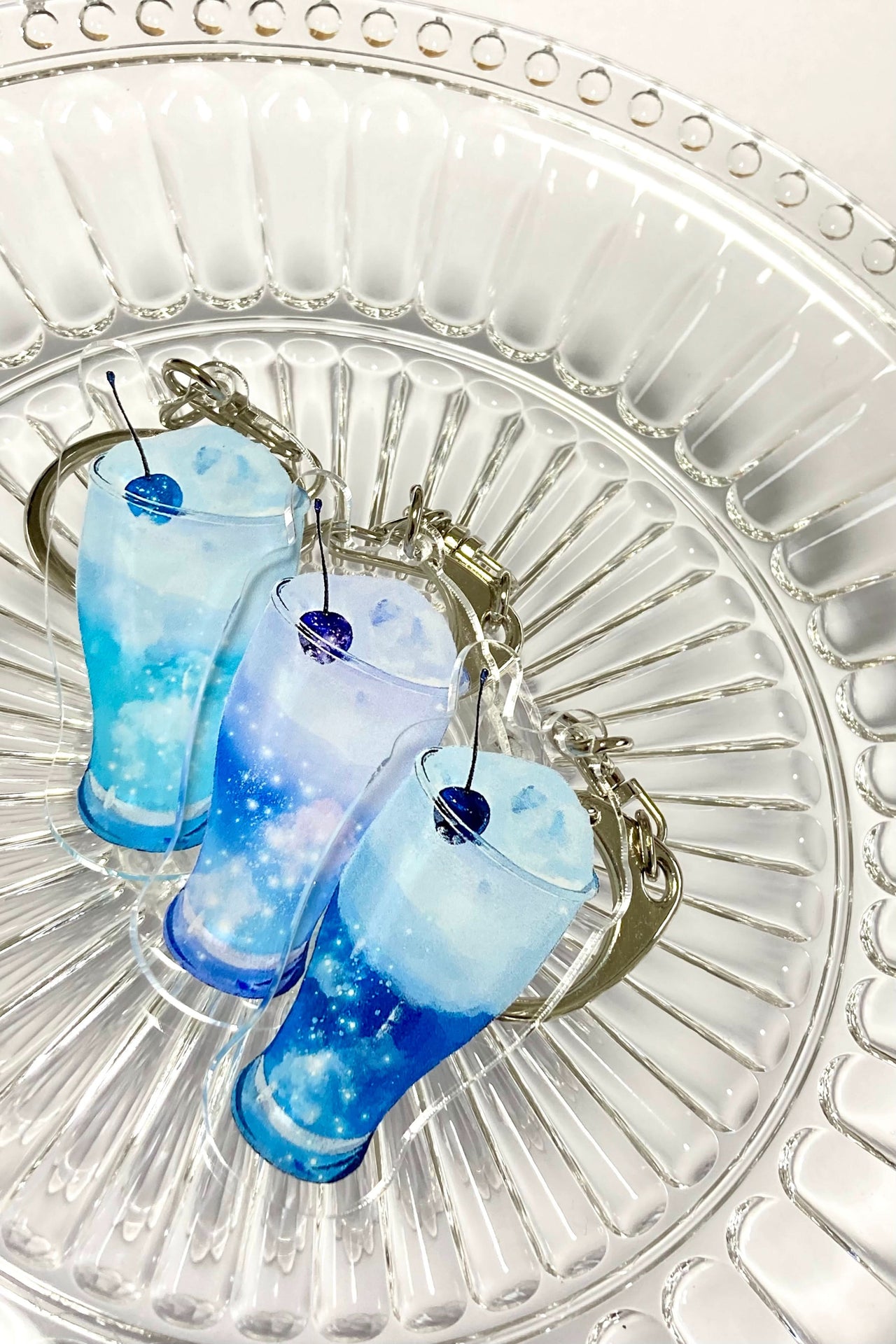 Yas<br>昼空のクリームソーダ屋さん<br>アクリルチャーム 3種